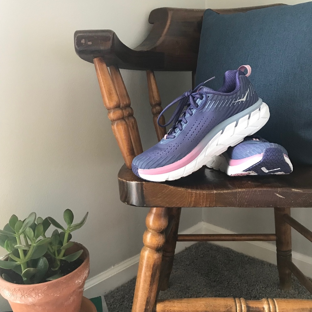 Women's Hoka One One Clifton 5